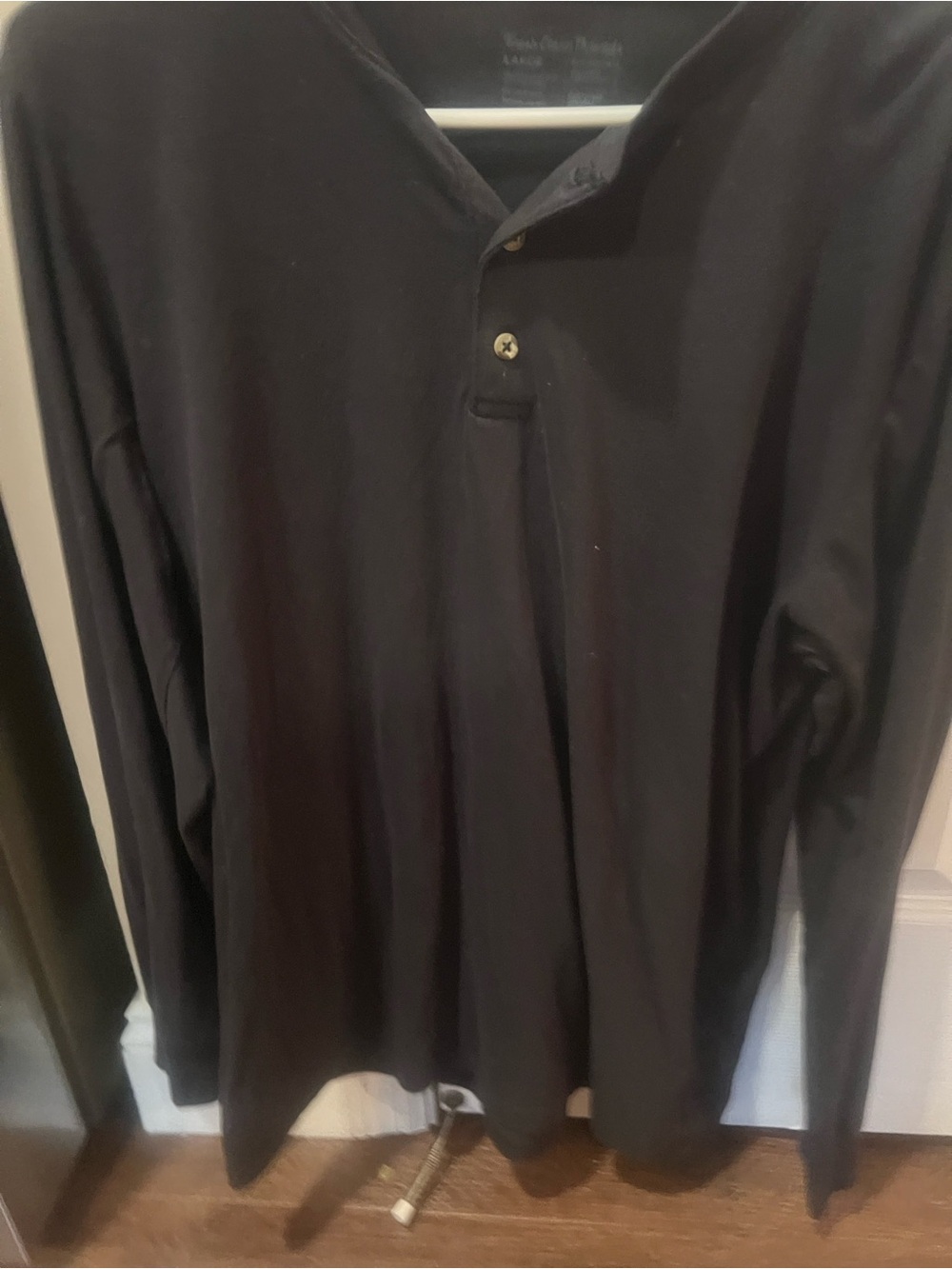 Fresh Clean Threads Henley size large - Picture 1 of 2